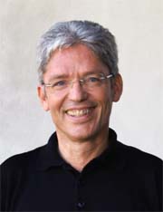 Dr. Wolfgang Roth Dr. Wolfgang Roth