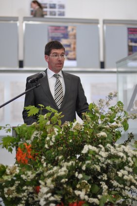 Präsident Prof. Dr. Michael Jäckel während der Eröffnung der Ausstellung.