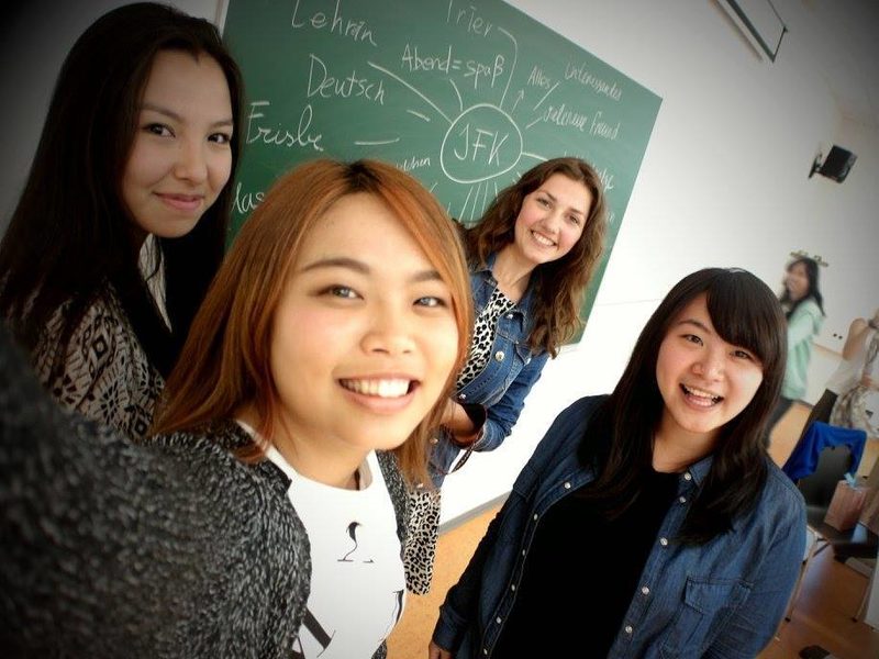 Uni Trier International