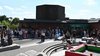 Bei bestem Sommerwetter wurde das Forum der Universität Trier am Mittwochabend zum lebendigen Treffpunkt 