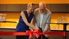 [Translate to Englisch:] Neben dem neuen Kinderspielplatz, wurde auch der neue Staff Club im Mensagebäude feierlich von Universitätspräsidentin Eva Martha Eckkrammer eröffnet. Dieser Raum soll, dank einer großzügigen Unterstützung des Freundeskreises Trierer Universität e.V., die Mitarbeitenden zukünftig in modernem Ambiente zu kollegialem Austausch einladen. 