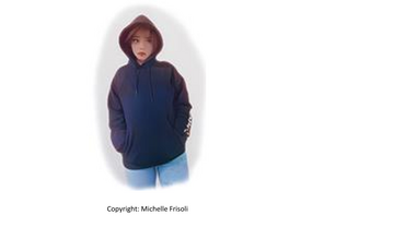 Unsichere Jugendliche im Sweatshirt
