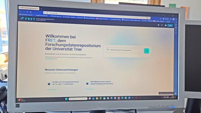 [Translate to Englisch:] Die Seite von Fret ist auf einem Bildschirm geöffnet