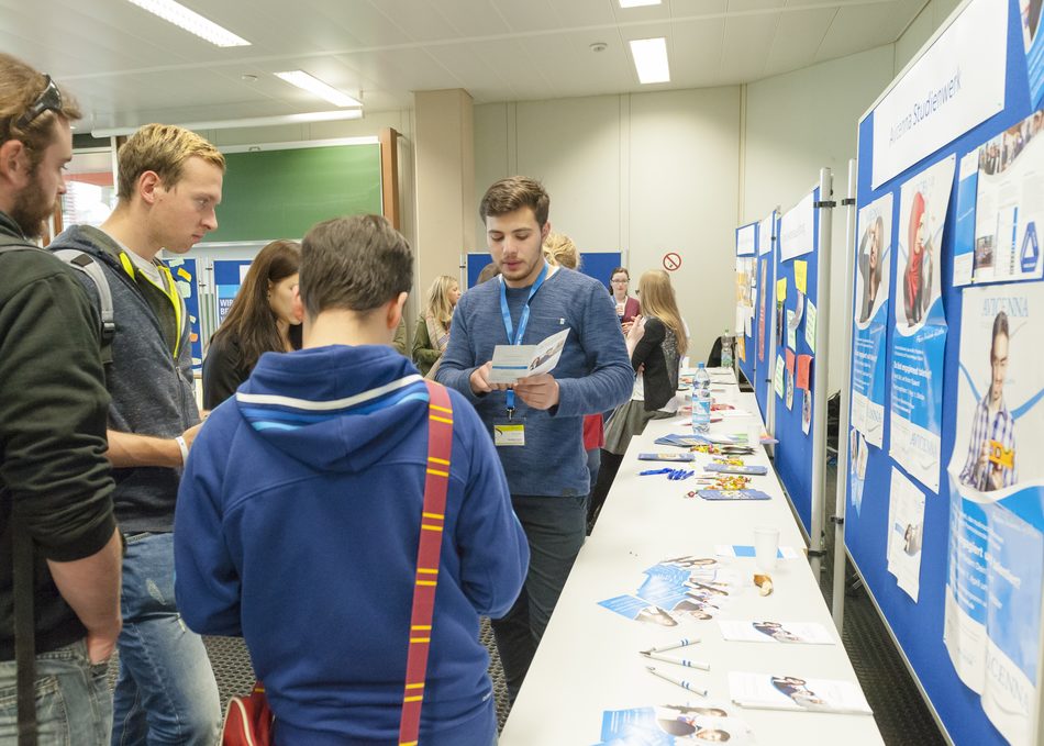 Wie leute an der uni kennenlernen
