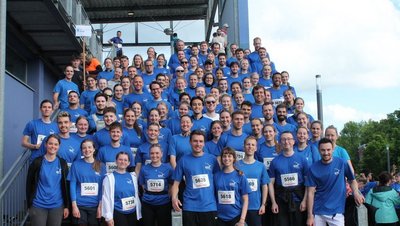 [Translate to Englisch:] Das Team der Uni Trier beim Firmenlauf