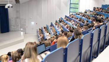 [Translate to Englisch:] foto_students