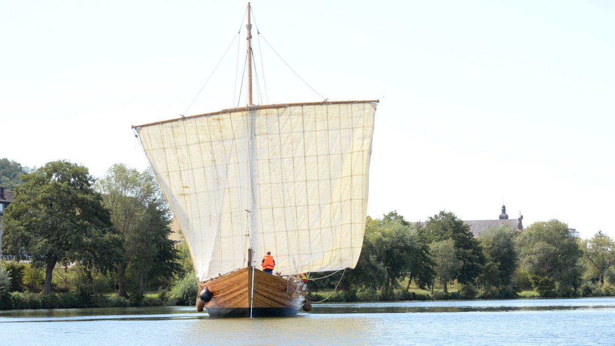 Das Römerschiff Bissula.