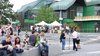 Gäste beim Sommerfest