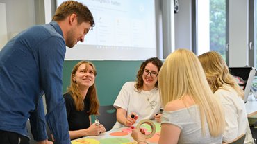 Gruppenarbeit im Seminar