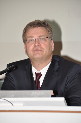 Prof. Dr. Burkhard Meißner während des Festvortrages