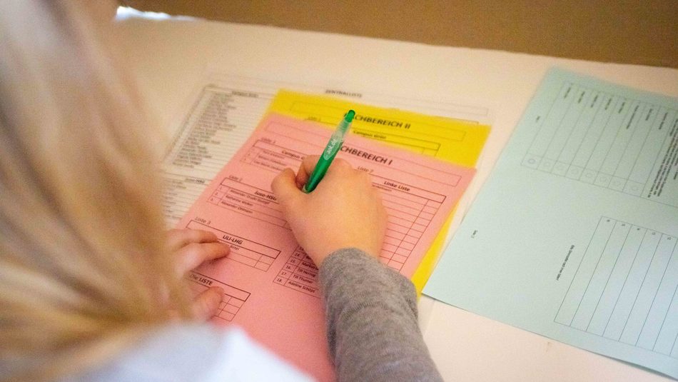 Studierende wählen