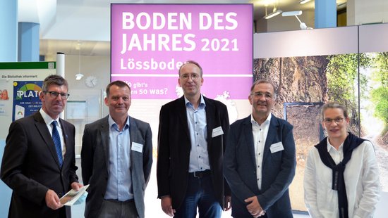 Teilnehmende der Eröffnungsveranstaltung