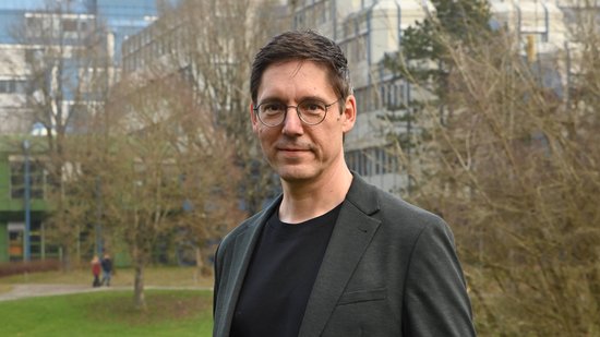 Prof. Dr. Matthias Busch 