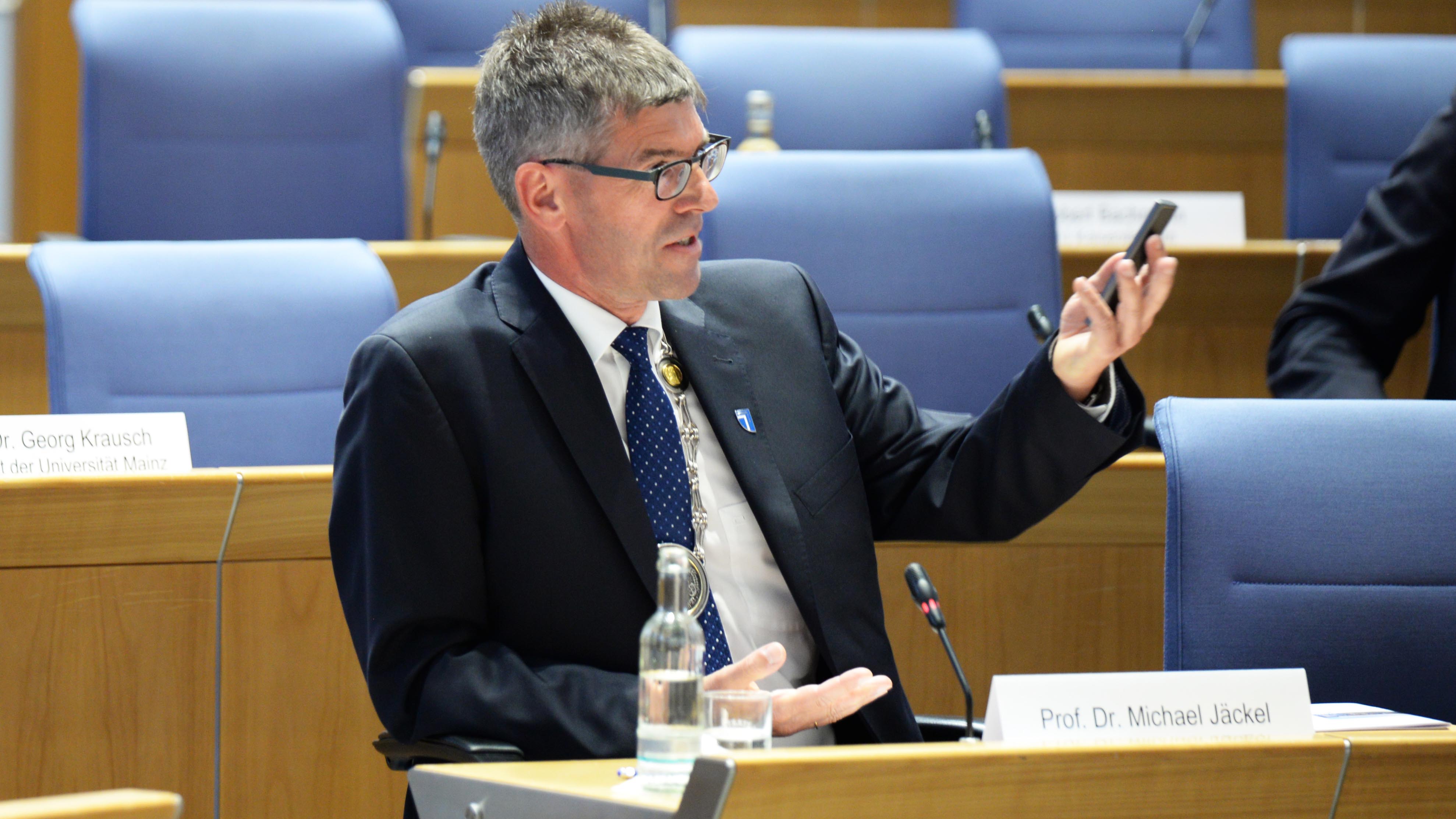 Prof. Dr. Michael Jäckel, Präsident der Universität Trier