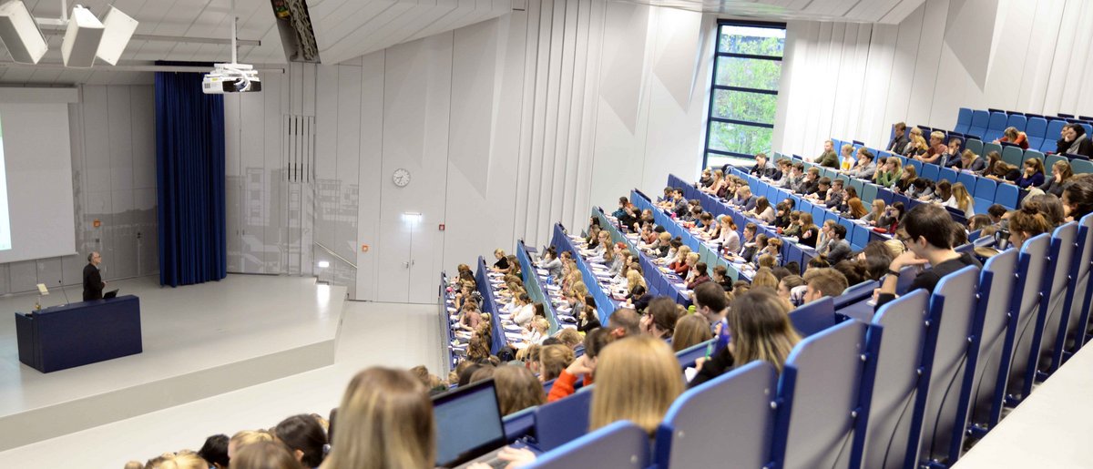 Students in the Audimax